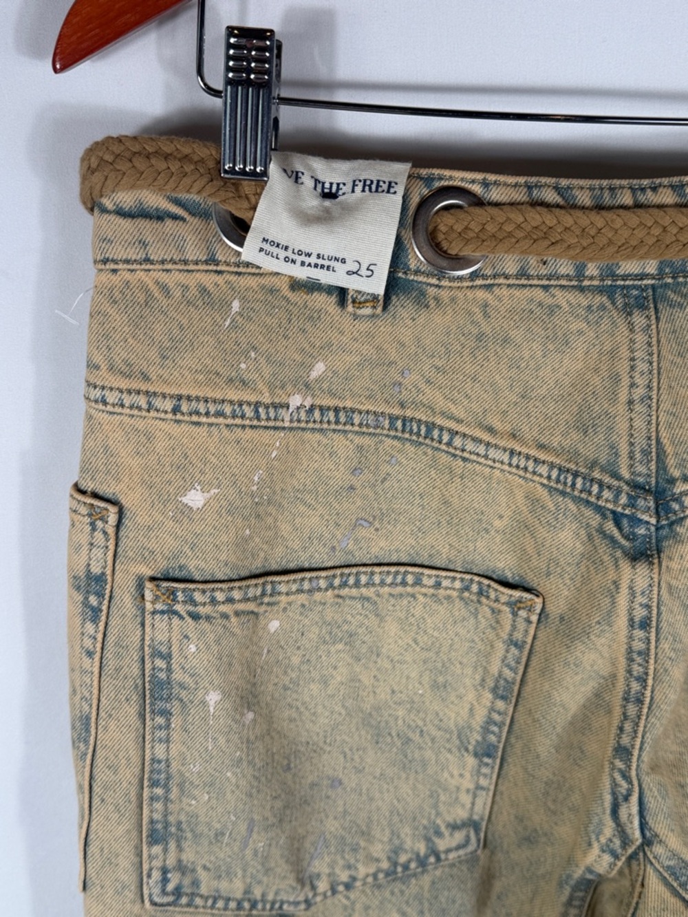 Free People Moxie Low Slung Pull-On Barrel Jeans Pants In Rodeo. Waist 30 inches - Picture 8 of 13
